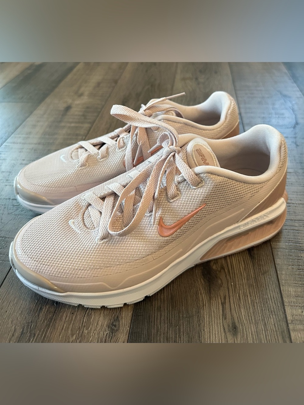 Nike women size 8.5 Baby Pink  Air Max Sneakers